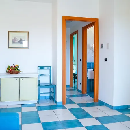 Apartmanhotel Mare Blu 4*