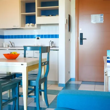 Mare Blu Martinsicuro