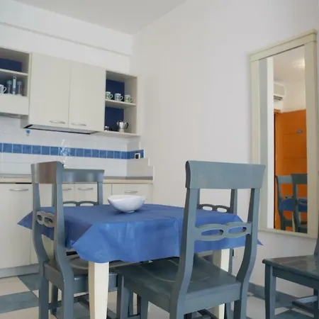 Apartmanhotel Mare Blu 4*